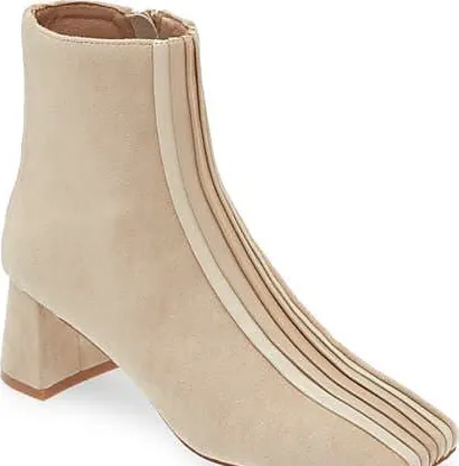 Donne Camper Stivaletti | Stivaletto Con Punta Quadrata Peace Out In Combinazione Di Pelle Scamosciata Beige Su Nordstrom, Taglia 5.5