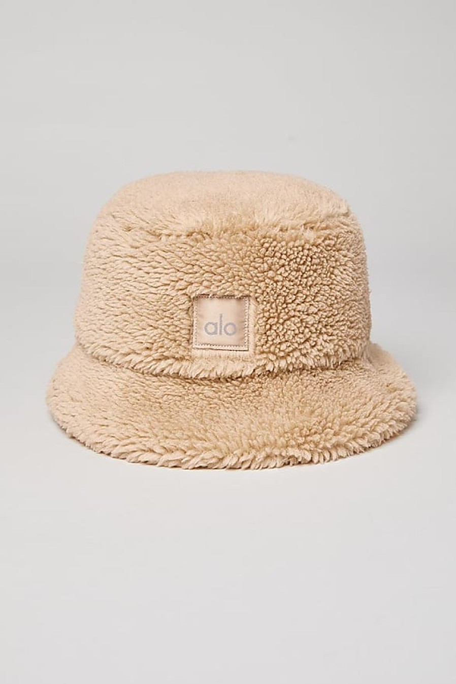 Donne Alo Yoga Cappelli | Cappello A Secchiello Foxy Sherpa In Cammello Beige, Taglia: Media/Grande | Alo Yogaae