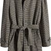 Uomini Homme Plissè Issey Miyake Cappotti | Cappotto In Lana Stretch Con Cintura E Motivo Pied De Poule In Grigio Presso Nordstrom, Taglia 36 Us