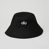 Donne Moncler Cappelli | Cappello Da Pescatore Weekender In Nero, Taglia: Media/Grande | Alo Yogaae